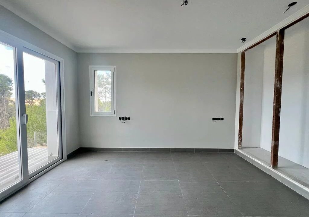 BS-83967633-6