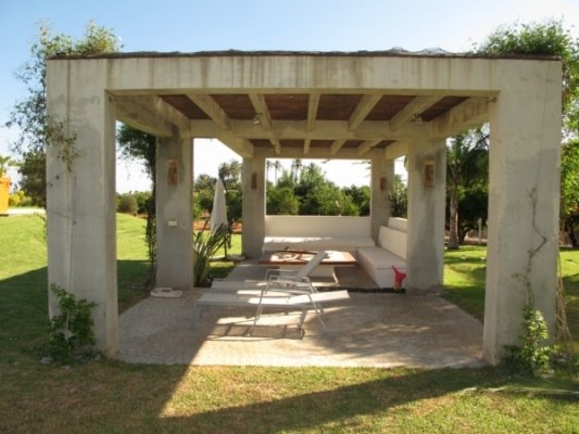 BS-3974691-12