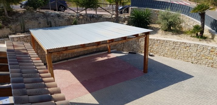 BS-3974773-18