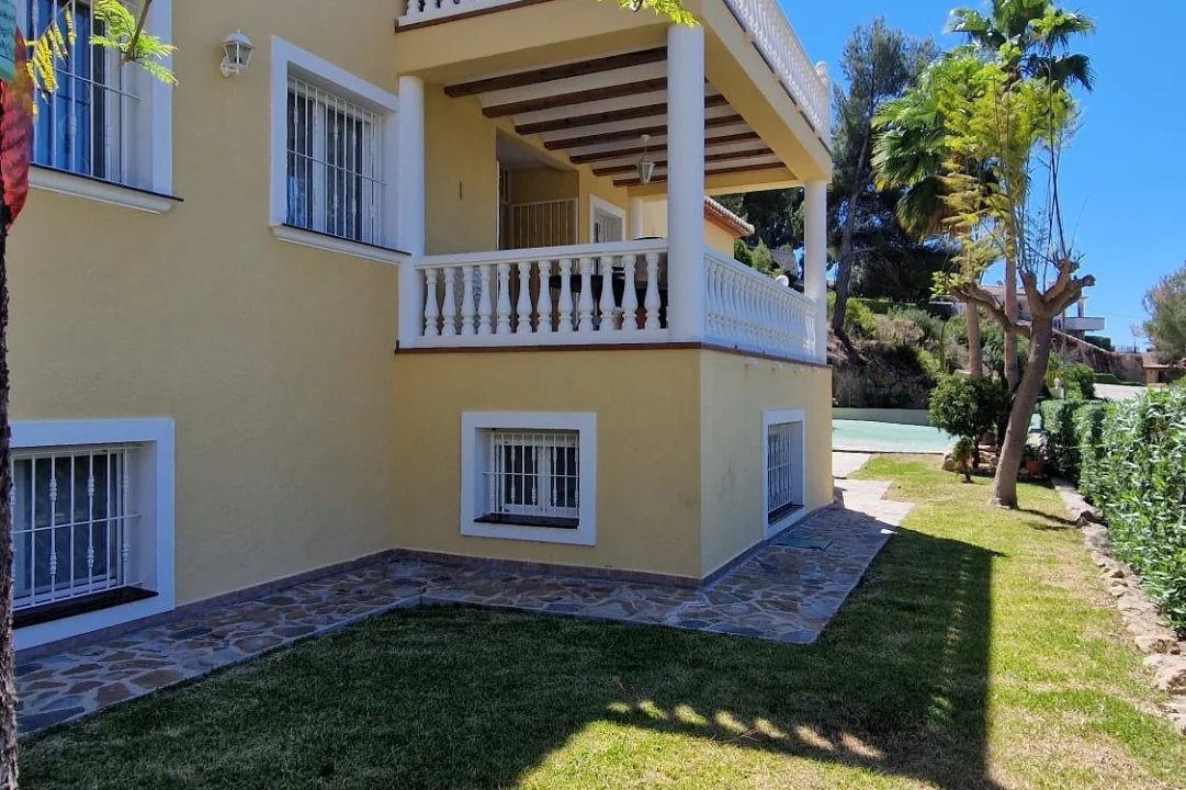 BS-82838857-2